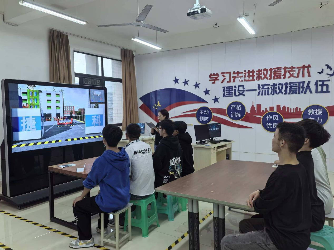 图片1 图片1